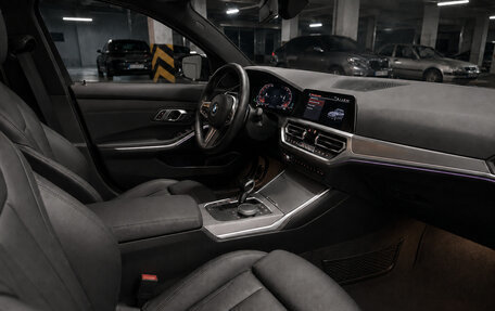 BMW 3 серия, 2021 год, 4 300 000 рублей, 9 фотография