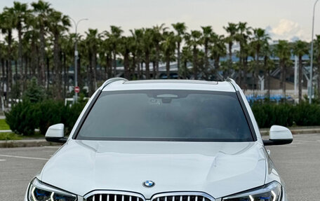 BMW X5, 2021 год, 8 750 000 рублей, 2 фотография