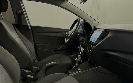Hyundai Solaris II рестайлинг, 2019 год, 1 125 000 рублей, 12 фотография