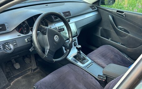 Volkswagen Passat B6, 2007 год, 960 000 рублей, 4 фотография