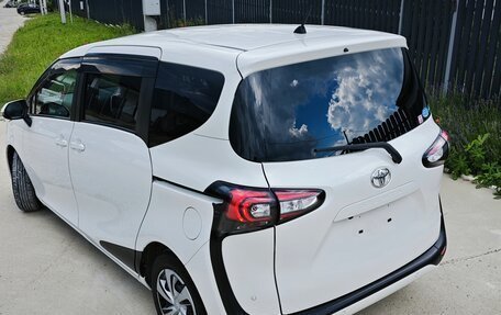 Toyota Sienta II, 2019 год, 1 610 000 рублей, 18 фотография