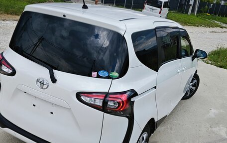 Toyota Sienta II, 2019 год, 1 610 000 рублей, 17 фотография