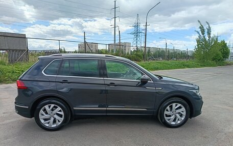 Volkswagen Tiguan II, 2022 год, 2 959 000 рублей, 3 фотография