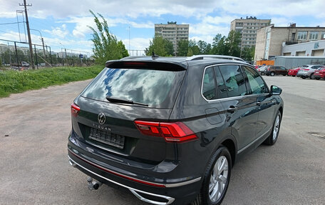 Volkswagen Tiguan II, 2022 год, 2 959 000 рублей, 4 фотография