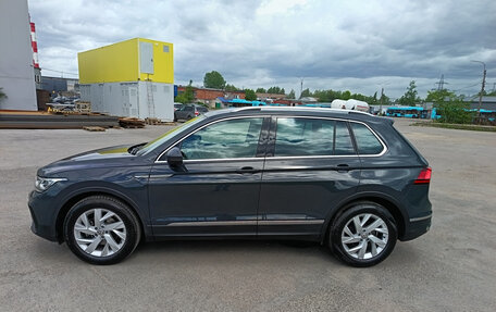 Volkswagen Tiguan II, 2022 год, 2 959 000 рублей, 6 фотография