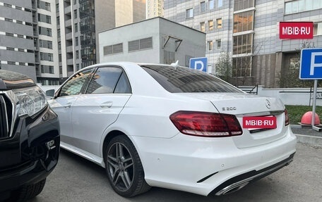 Mercedes-Benz E-Класс, 2015 год, 2 000 000 рублей, 5 фотография