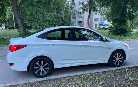 Hyundai Solaris II рестайлинг, 2016 год, 1 100 000 рублей, 7 фотография