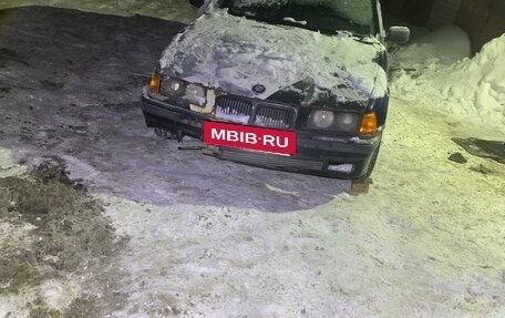 BMW 3 серия, 1993 год, 130 000 рублей, 4 фотография