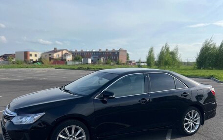 Toyota Camry, 2016 год, 1 950 000 рублей, 4 фотография