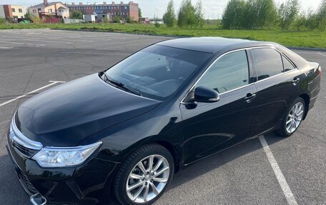 Toyota Camry, 2016 год, 1 950 000 рублей, 3 фотография