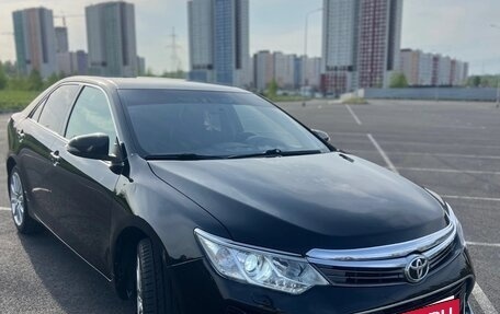Toyota Camry, 2016 год, 1 950 000 рублей, 10 фотография