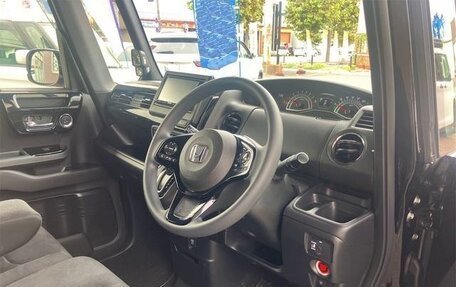 Honda N-BOX II, 2022 год, 769 000 рублей, 30 фотография