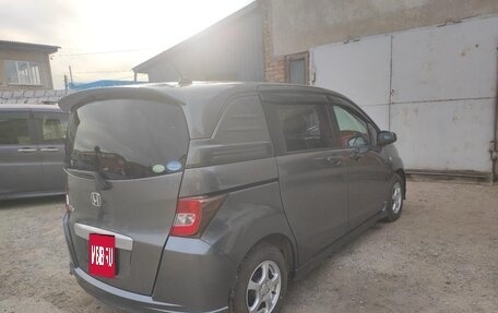 Honda Freed I, 2011 год, 1 100 000 рублей, 2 фотография