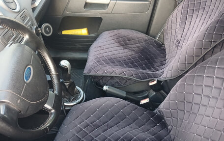 Ford Fusion I, 2006 год, 550 000 рублей, 4 фотография