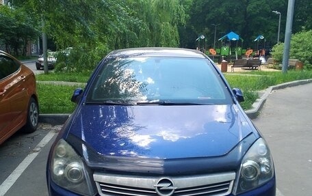 Opel Astra H, 2006 год, 325 000 рублей, 1 фотография