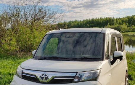 Toyota Roomy I, 2021 год, 1 075 000 рублей, 8 фотография