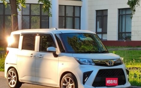 Toyota Roomy I, 2021 год, 1 075 000 рублей, 2 фотография