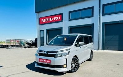 Toyota Voxy III, 2014 год, 1 599 000 рублей, 1 фотография