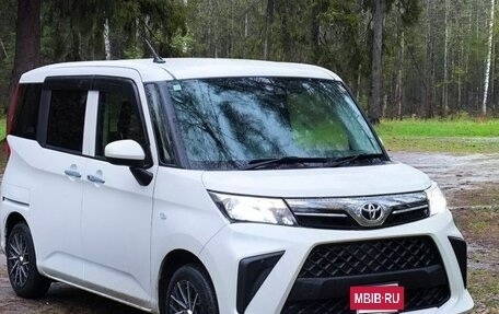 Toyota Roomy I, 2021 год, 1 075 000 рублей, 13 фотография