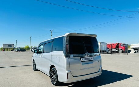 Toyota Voxy III, 2014 год, 1 599 000 рублей, 4 фотография