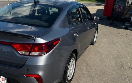 KIA Rio IV, 2018 год, 1 200 000 рублей, 4 фотография
