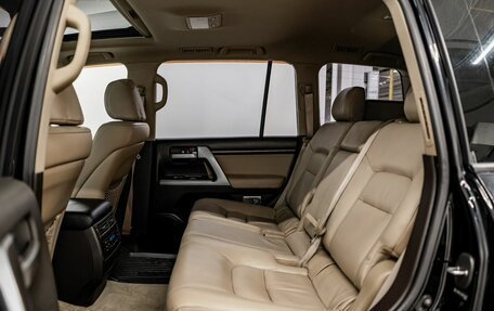 Toyota Land Cruiser 200, 2008 год, 2 690 000 рублей, 8 фотография