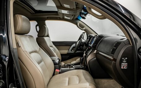Toyota Land Cruiser 200, 2008 год, 2 690 000 рублей, 7 фотография