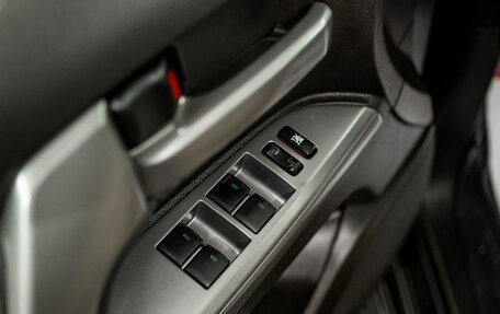Toyota Land Cruiser 200, 2008 год, 2 690 000 рублей, 17 фотография