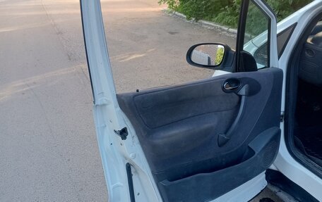Mercedes-Benz A-Класс, 1998 год, 300 000 рублей, 8 фотография