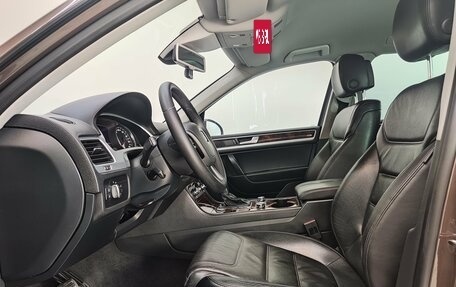 Volkswagen Touareg III, 2013 год, 2 415 000 рублей, 15 фотография