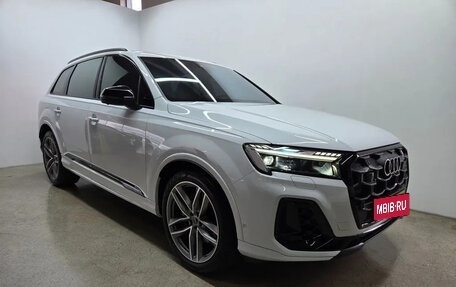 Audi Q7, 2025 год, 9 860 000 рублей, 2 фотография