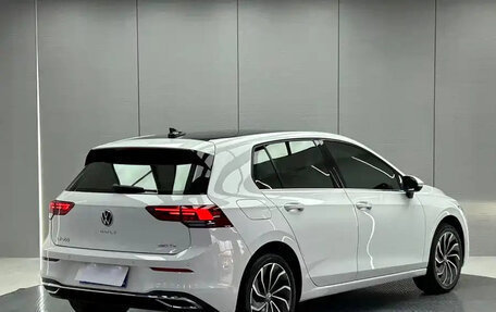 Volkswagen Golf VIII, 2022 год, 1 700 000 рублей, 5 фотография
