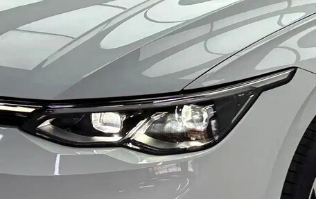 Volkswagen Golf VIII, 2022 год, 1 700 000 рублей, 6 фотография