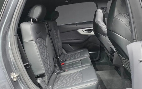 Audi Q7, 2025 год, 11 125 000 рублей, 9 фотография
