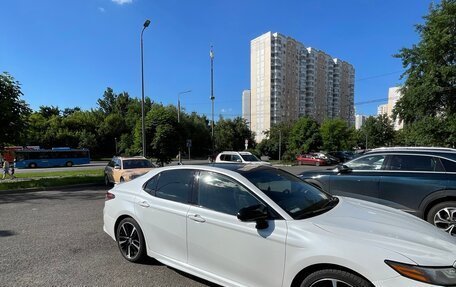 Toyota Camry, 2018 год, 2 245 000 рублей, 5 фотография
