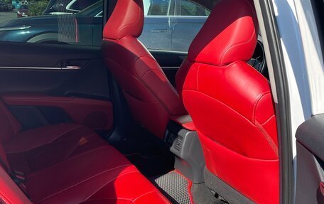 Toyota Camry, 2018 год, 2 245 000 рублей, 12 фотография