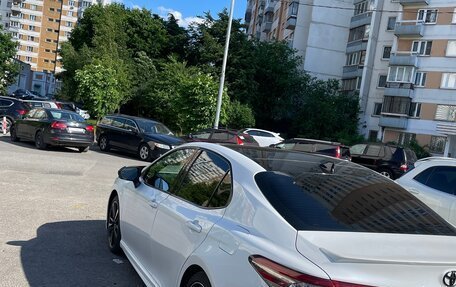 Toyota Camry, 2018 год, 2 245 000 рублей, 7 фотография