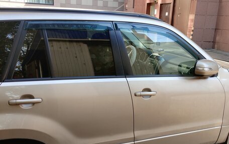 Suzuki Grand Vitara, 2010 год, 1 000 000 рублей, 2 фотография