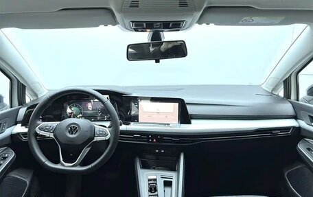 Volkswagen Golf VIII, 2025 год, 2 150 000 рублей, 3 фотография