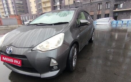 Toyota Aqua I, 2014 год, 780 000 рублей, 1 фотография