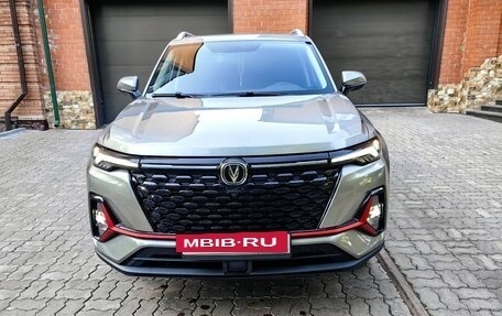 Changan CS35 Plus, 2023 год, 1 950 000 рублей, 2 фотография