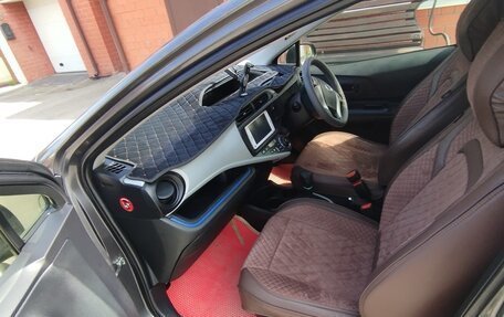 Toyota Aqua I, 2014 год, 780 000 рублей, 6 фотография