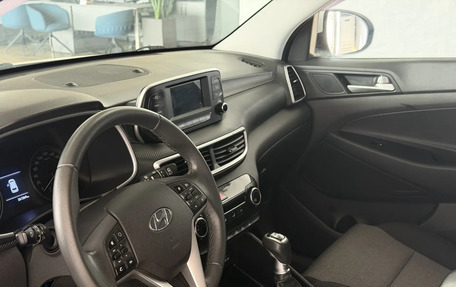Hyundai Tucson III, 2019 год, 1 999 000 рублей, 16 фотография