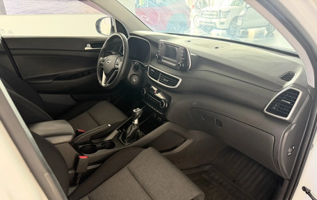 Hyundai Tucson III, 2019 год, 1 999 000 рублей, 12 фотография