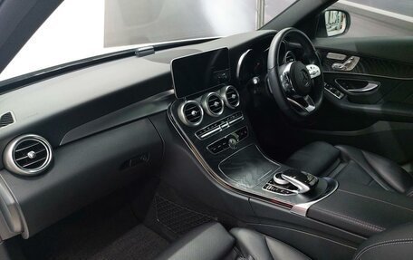 Mercedes-Benz C-Класс, 2019 год, 2 490 000 рублей, 24 фотография