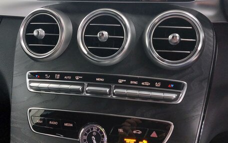 Mercedes-Benz C-Класс, 2019 год, 2 490 000 рублей, 33 фотография