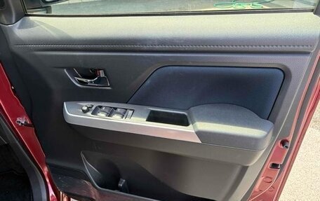 Toyota Roomy I, 2023 год, 1 050 000 рублей, 14 фотография