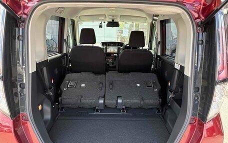Toyota Roomy I, 2023 год, 1 050 000 рублей, 16 фотография