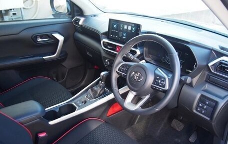 Toyota Raize I, 2022 год, 1 400 000 рублей, 7 фотография