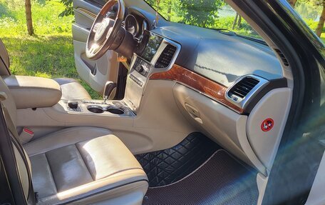 Jeep Grand Cherokee, 2012 год, 1 700 000 рублей, 22 фотография